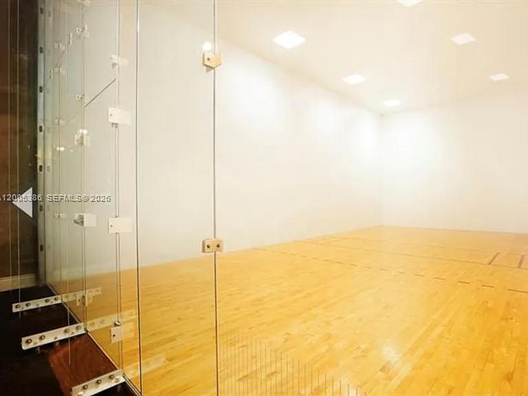 690 SW 1st Ct #2524 — Photo 39
