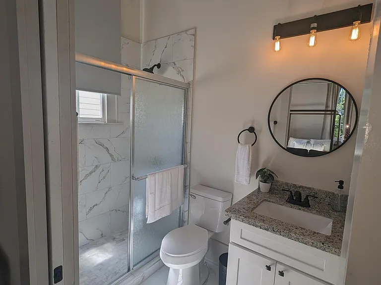 939 Elysian Fields Ave #5 — Photo 15