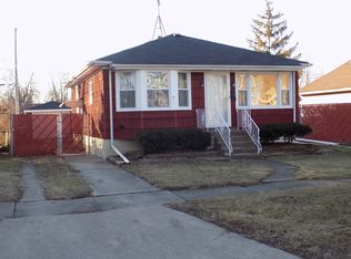 17712 Community St, Lansing, IL 60438