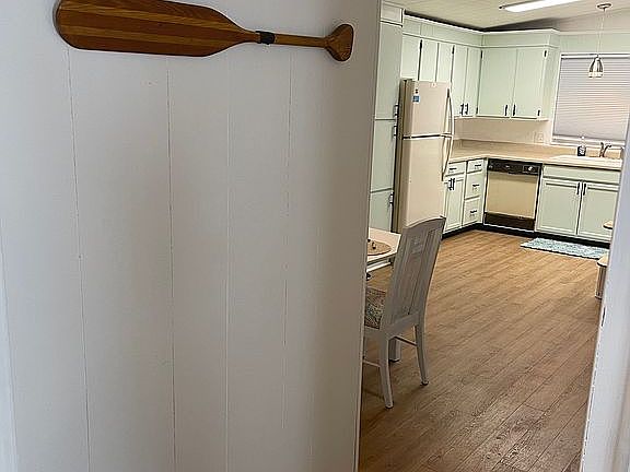 2nd image of 4851 Lakeland Harbor Cir #183