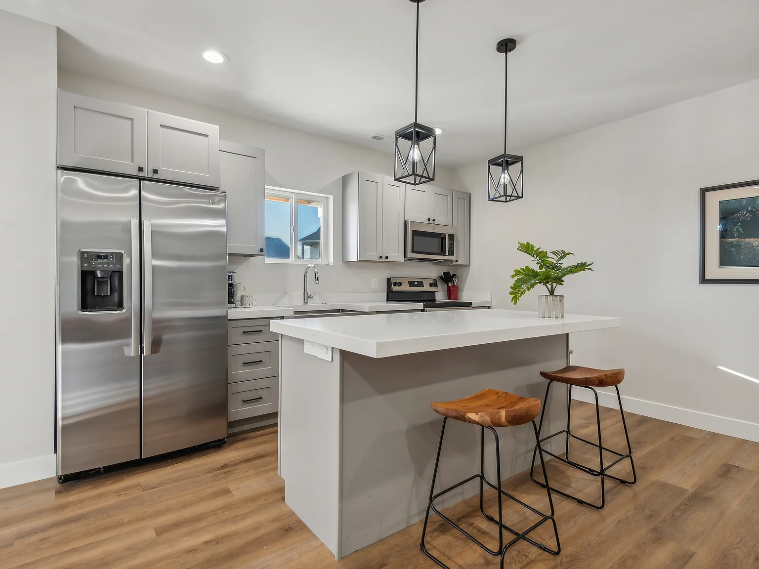 1 bed, 1650 sqft, $986 — Photo 3