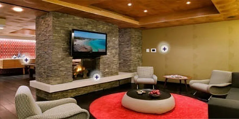 Rented by Level Group | media 4