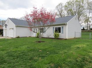 213 Independence Cir, Forest, VA 24551