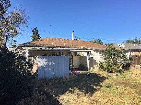 2nd image of 1951 Birch Ave