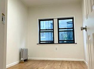 65 Mott St APT 19, New York, NY 10013