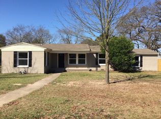 306 Laurel Rd, Athens, TX 75751