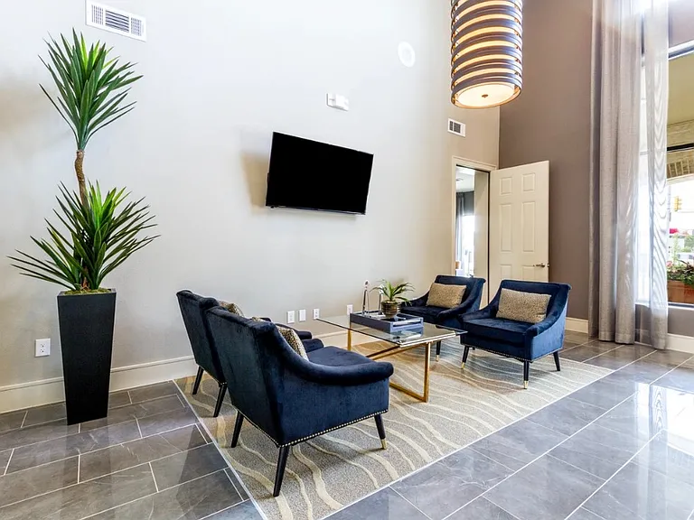 Bella Palazzo Luxury Apartment Community — Photo 32