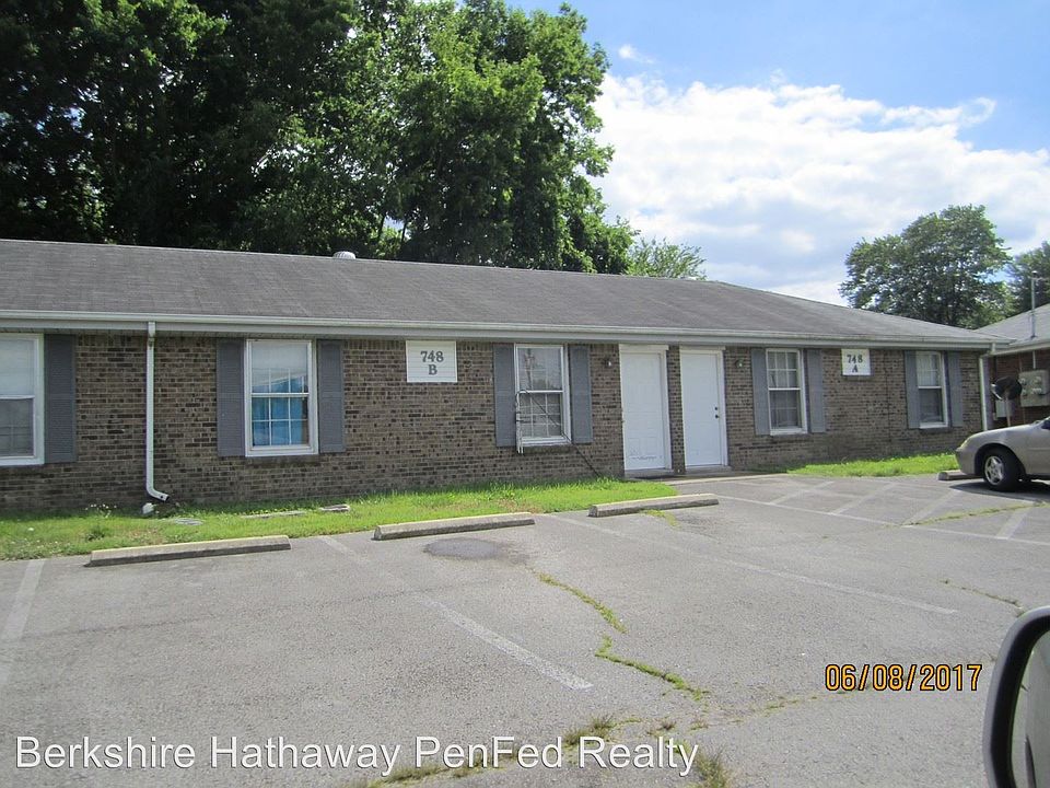 1st image of 748 Bancroft Cir APT A