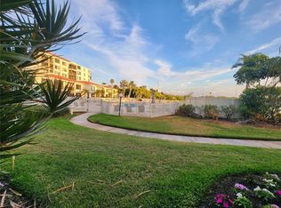 6361 Bahia Del Mar Blvd APT 104, Saint Petersburg, FL 33715