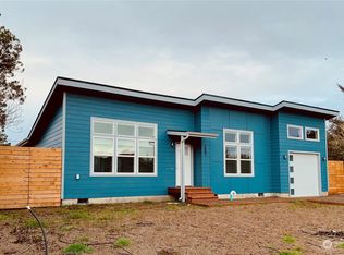 287 S Wynoochee Dr SW, Ocean Shores, WA 98569