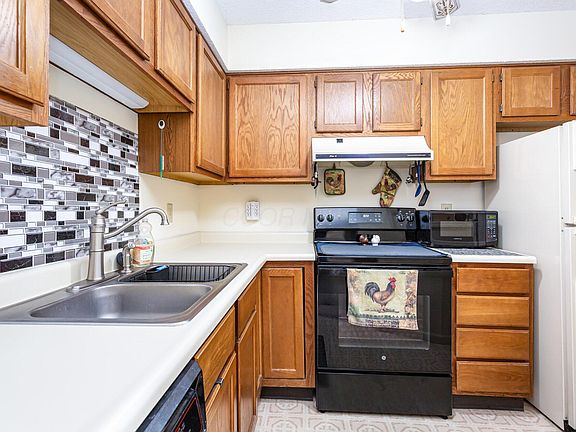 5th image of 7150 E Main St APT B210