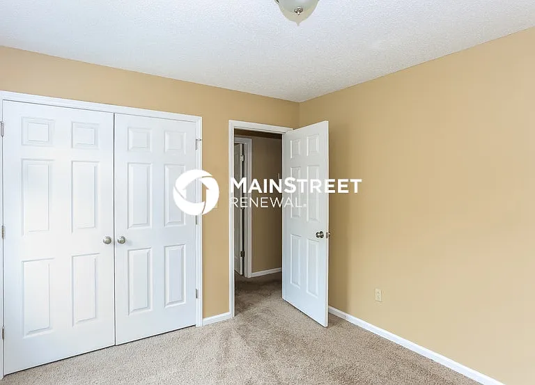 4800 Farmview Dr — Photo 12
