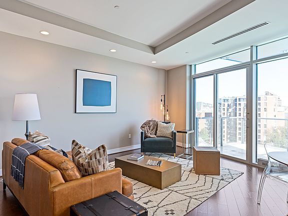 5th image of 1 Roebling Way Unit 706