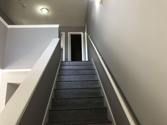 3rd image of 2714 Vinson Ct