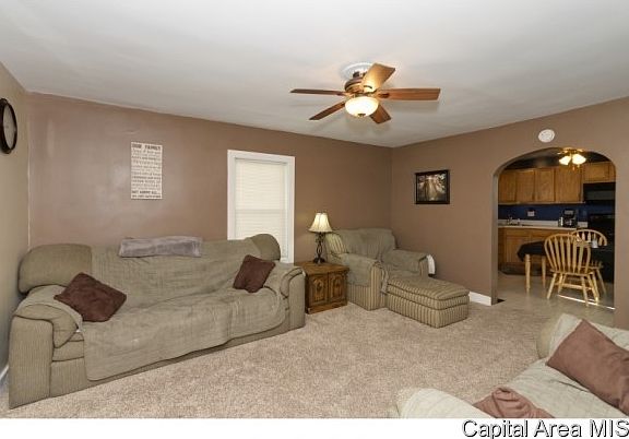 3rd image of 4013 E Mine Ave