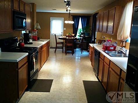 5th image of 3500 Andalusian Dr