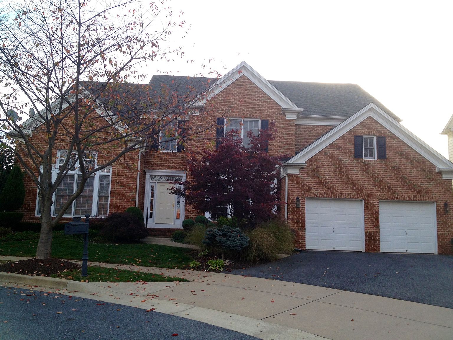 206 Deep Trail Ln, Rockville, MD 20850 | Zillow