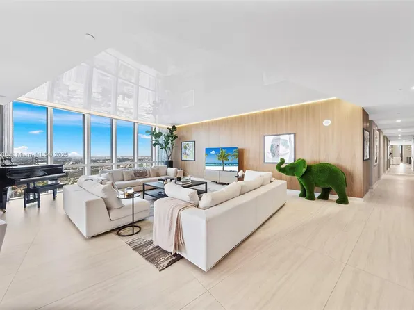 851 NE 1st Ave #5312, Miami, FL 33132