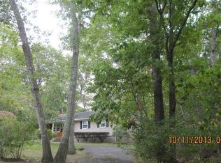 830 Eastwood Dr, Cutchogue, NY 11935