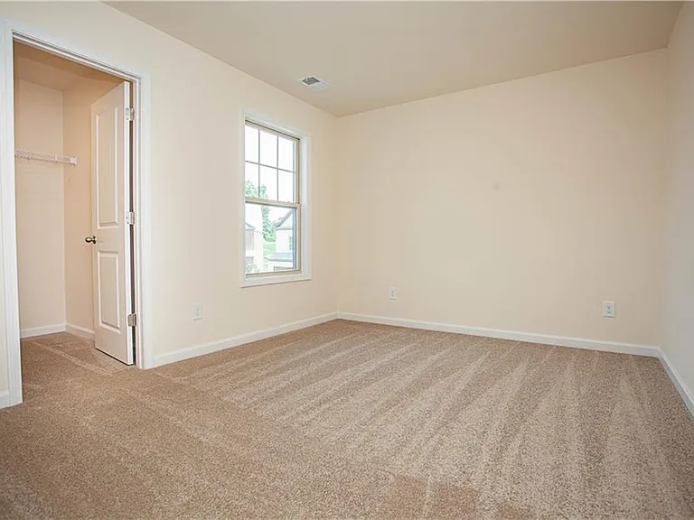 4505 Almanor Cir — Photo 40