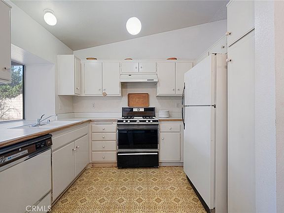 2nd image of 6846 Plum Way