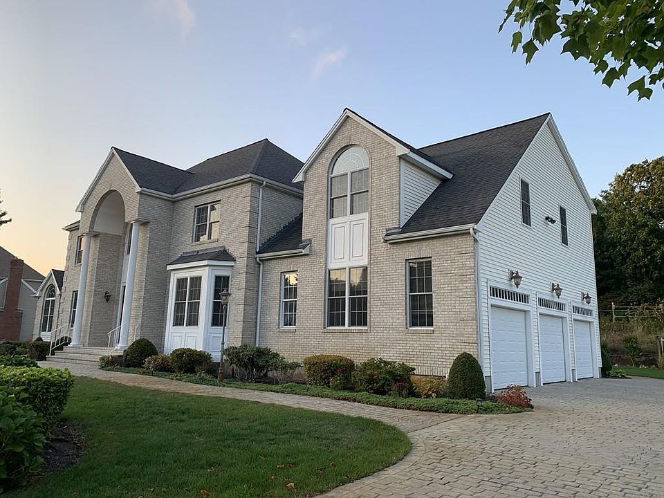 421 Mohawk Rd, Raynham, MA 02767 MLS 72573521 Zillow