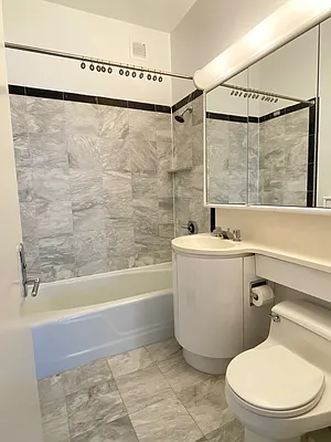 Rented by RELO REDAC INC. | media 10