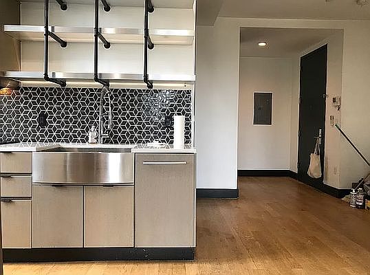 2nd image of 82 Jefferson St #3CC