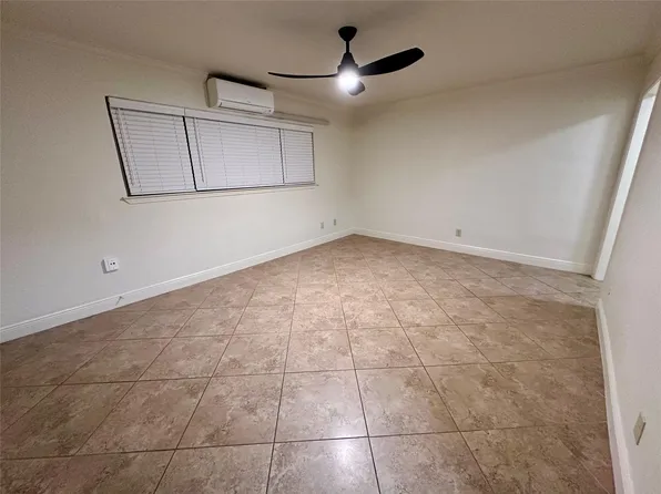 2812 Wichita St APT 2, Houston, TX 77004