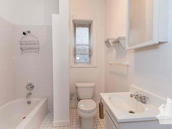 2nd image of 2347 W Charleston St #1F5