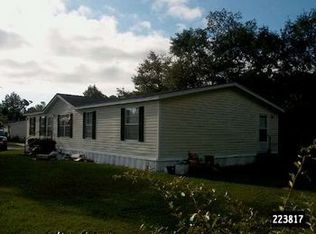 877 Whaler Pl, Murrells Inlet, SC 29576