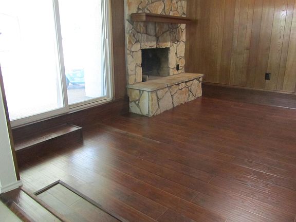 5th image of 805 Lynnfield Dr