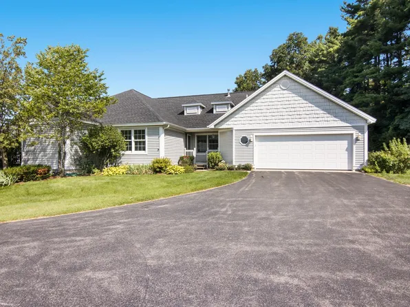 2750 E Crown Dr #1, Traverse City, MI 49685