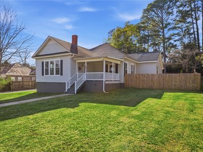 304 S Spring St, Walhalla, SC, 29691