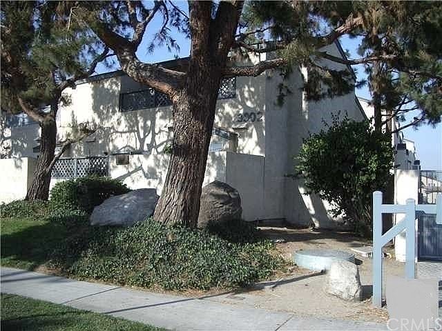 1st image of 3902 Bresee Ave APT 4