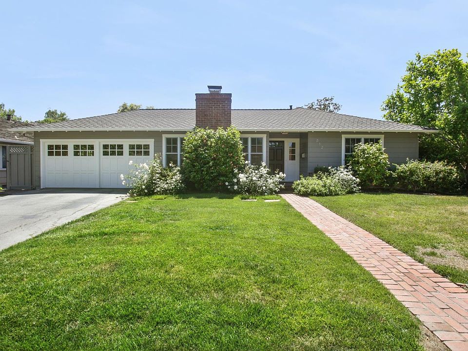 1st image of 312 Lexington Dr