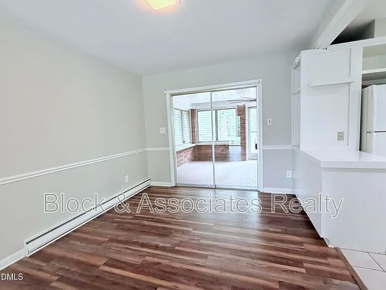 405 N Main St — Photo 6
