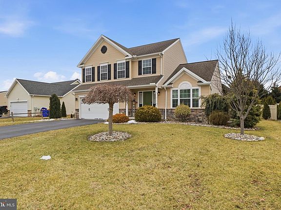 4th image of 6083 Jennifer Ln