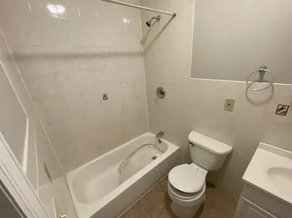 4206 Smith Ave #1, North Bergen, NJ 07047