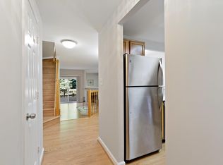 5914 Saint Giles Way, Alexandria, VA 22315