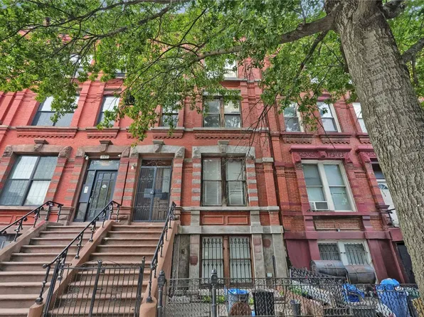 343 Vernon Avenue, Brooklyn, NY 11206