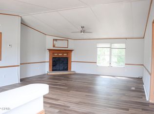 4229 Douglas Ferry Rd, Caryville, FL 32427