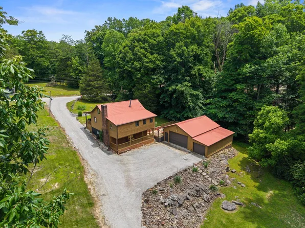 79 First Jasper Rd, Burnside, KY 42519