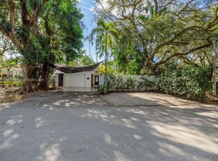 4160 Ventura Ave #0, Miami, FL 33133