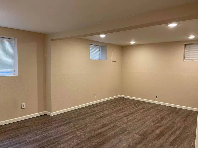 6410 Brooklyn Ave NE #C — Photo 8