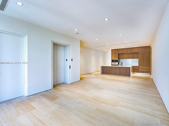 3rd image of 311 Meridian Ave APT 302