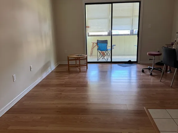 154 Cross Slope Ct Unit A, Manalapan, NJ 07726