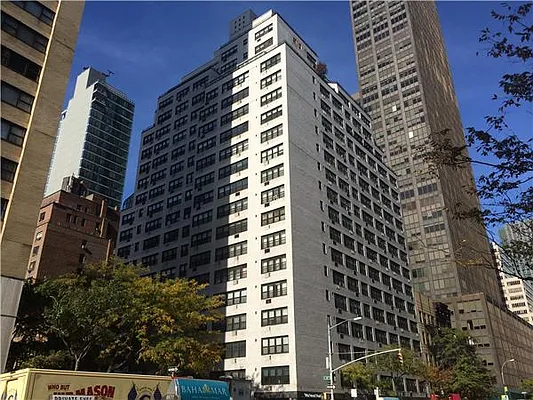 Rented by Akam Sales and Brokerage | media 15