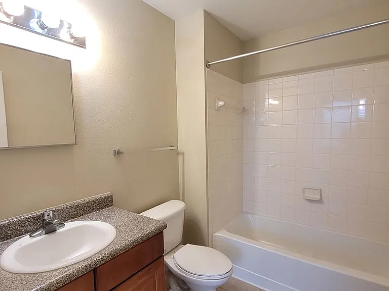 803 Majestic Dr — Photo 18
