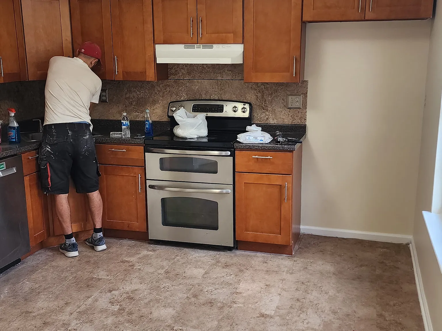 3 bed, 1314 sqft, $2,650 — Photo 3